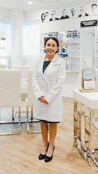 Photo of Dr Boerman in standing in the Optical dept